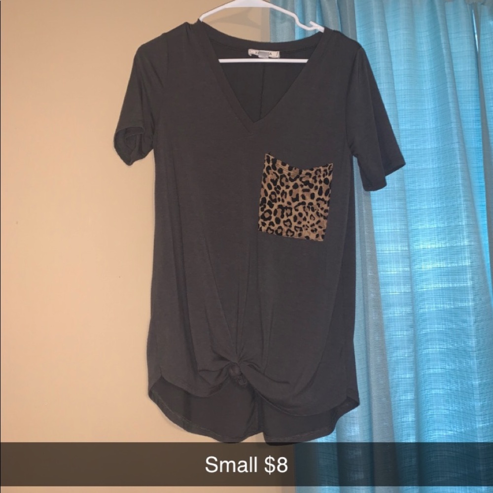 Comfy pocket tee